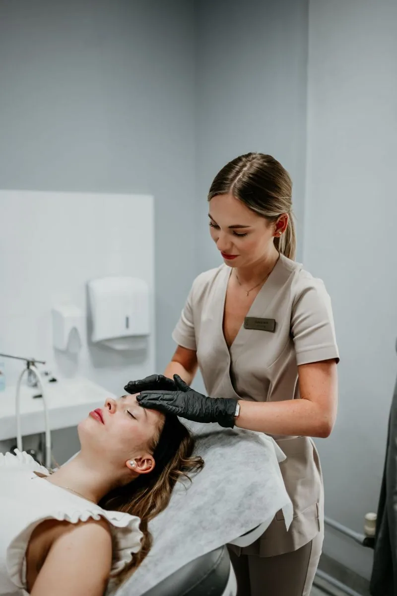 Zabieg kosmetologiczny w NL Clinic