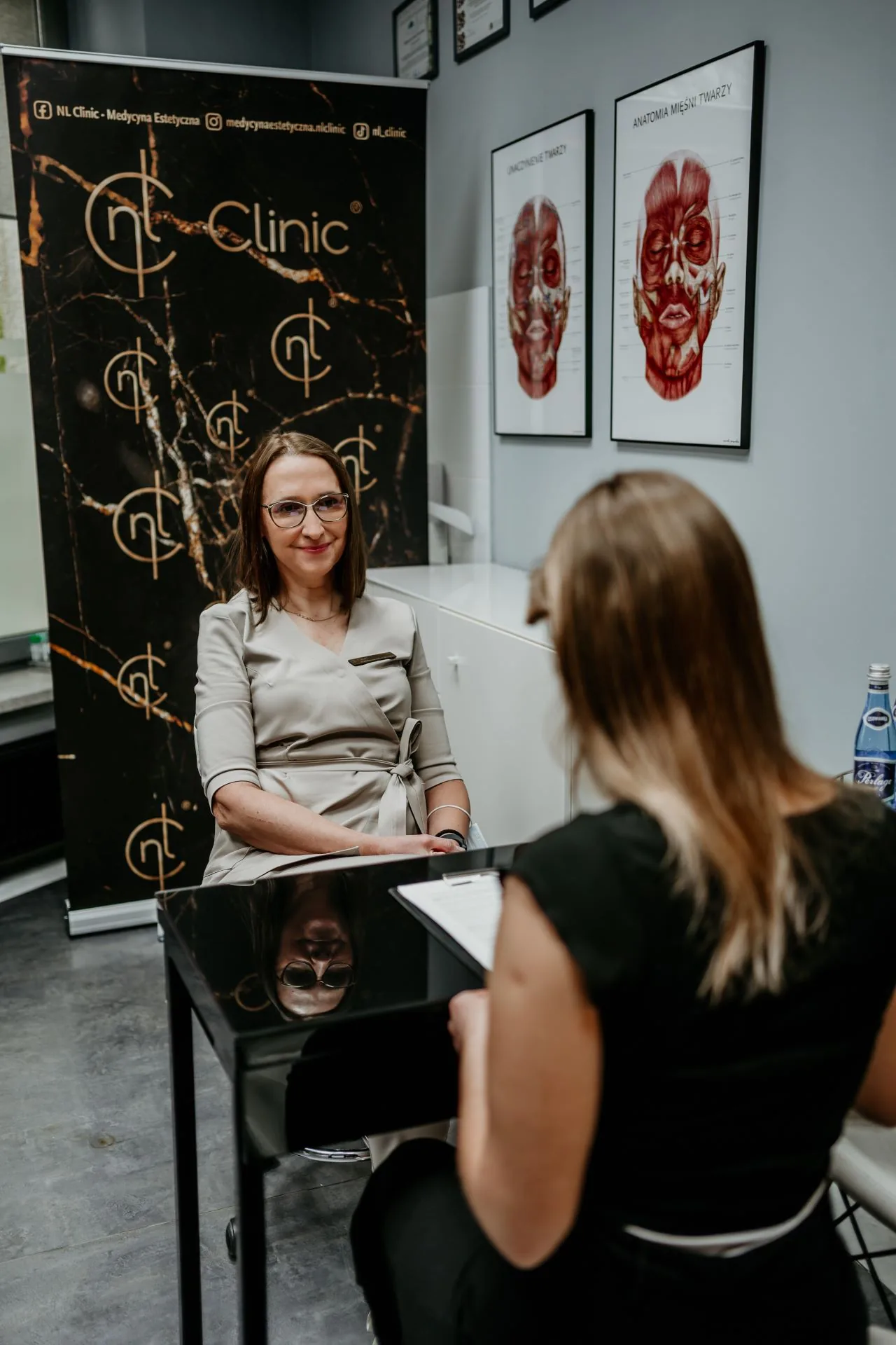 Consultation with an aesthetic medicine doctor at NL Clinic in Katowice