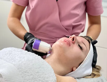 RF thermal lifting at the NL Clinic cosmetology practice in Katowice