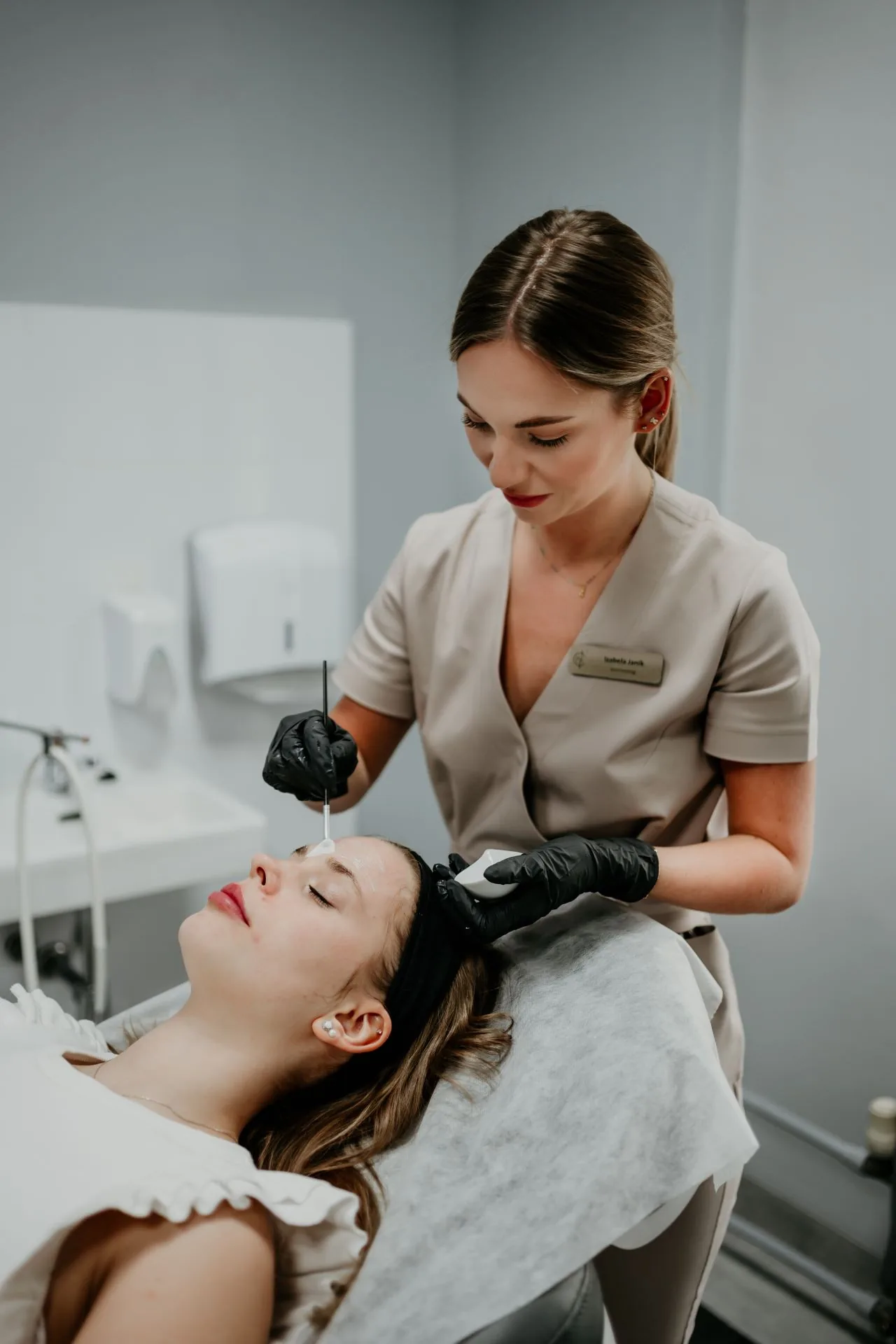 Application of a chemical peel at the practice